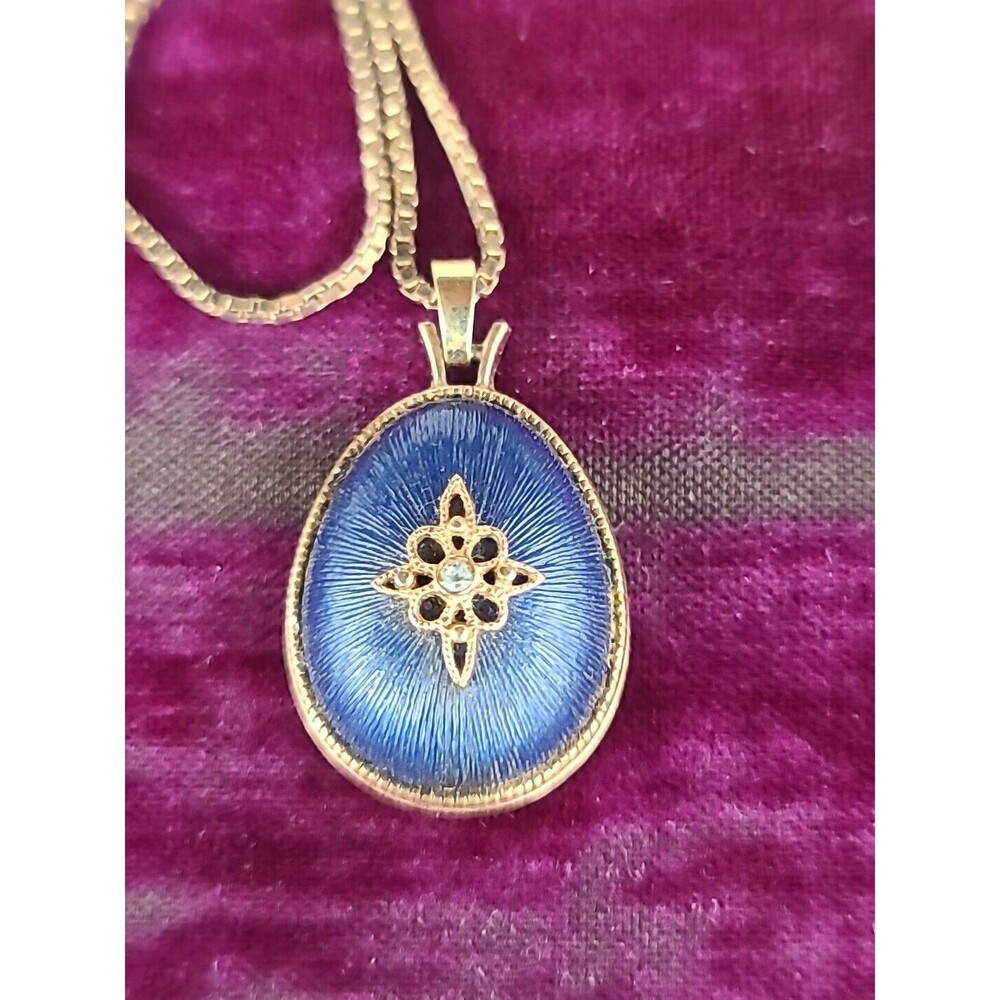 Avon Royal Impression Blue Satin Rhinestone Egg Pendant 925 Necklace Vintage